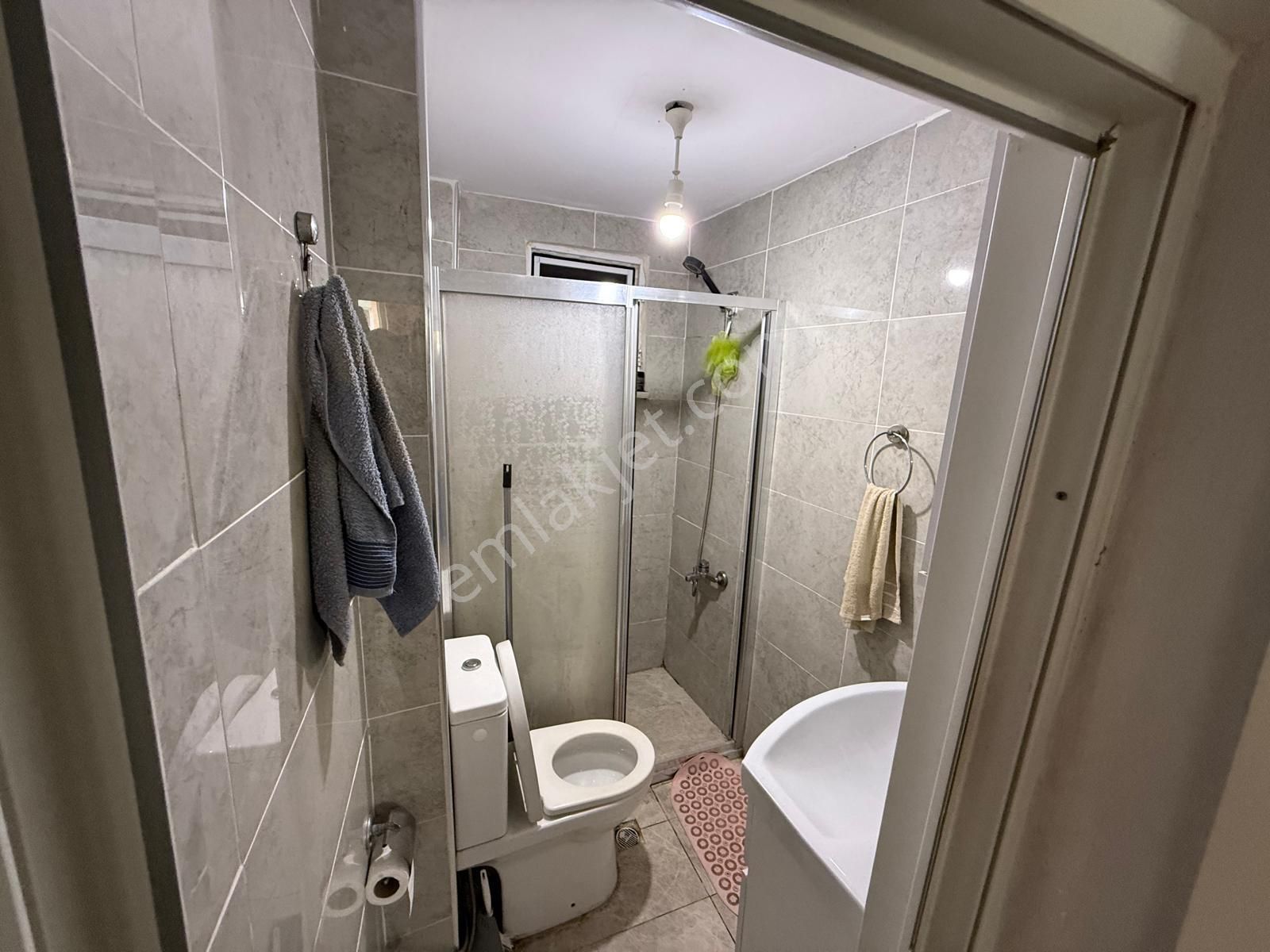 Şehremini'de, Harika Konumda Satılık Köşe Bina - Görsel 10