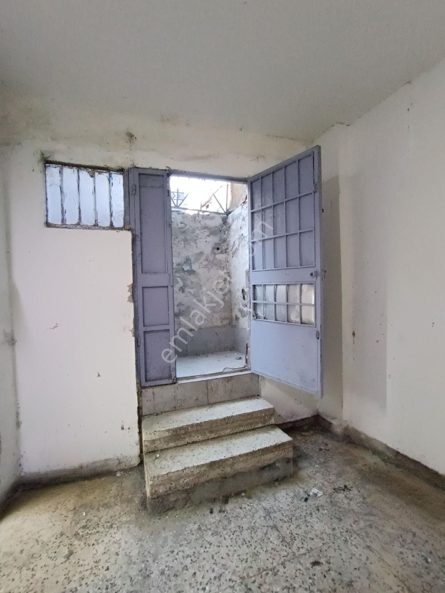 Torunlar Kiralık Yenimah İmalathane Depo İşyerine Uygun Dükkan - Görsel 12