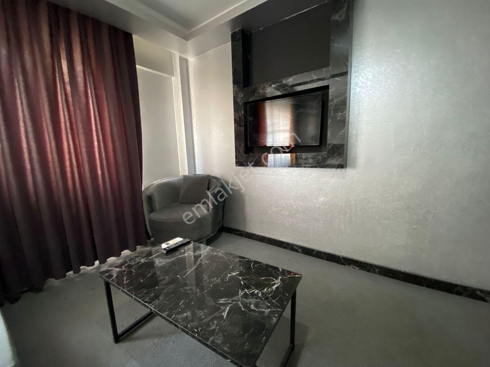 Karşıyaka Çarşı İşbankası Sokagı Günlük Kiralık Lüks Daire / Su Apart - Görsel 10