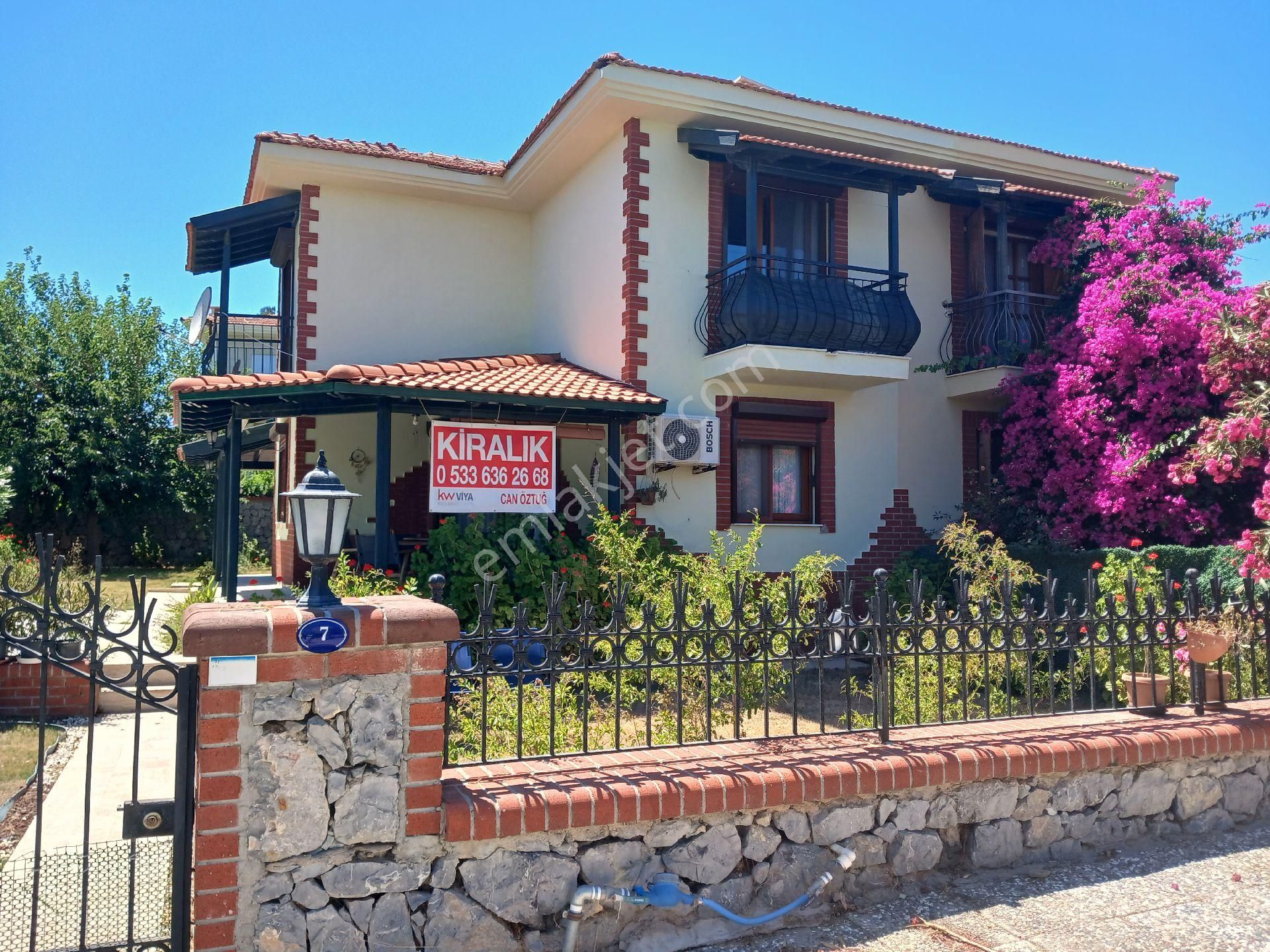 Çeşme Dalyan Panorama Sitesi Yanı Kiralık 3+1 Dubleks Müstakil Yazlık