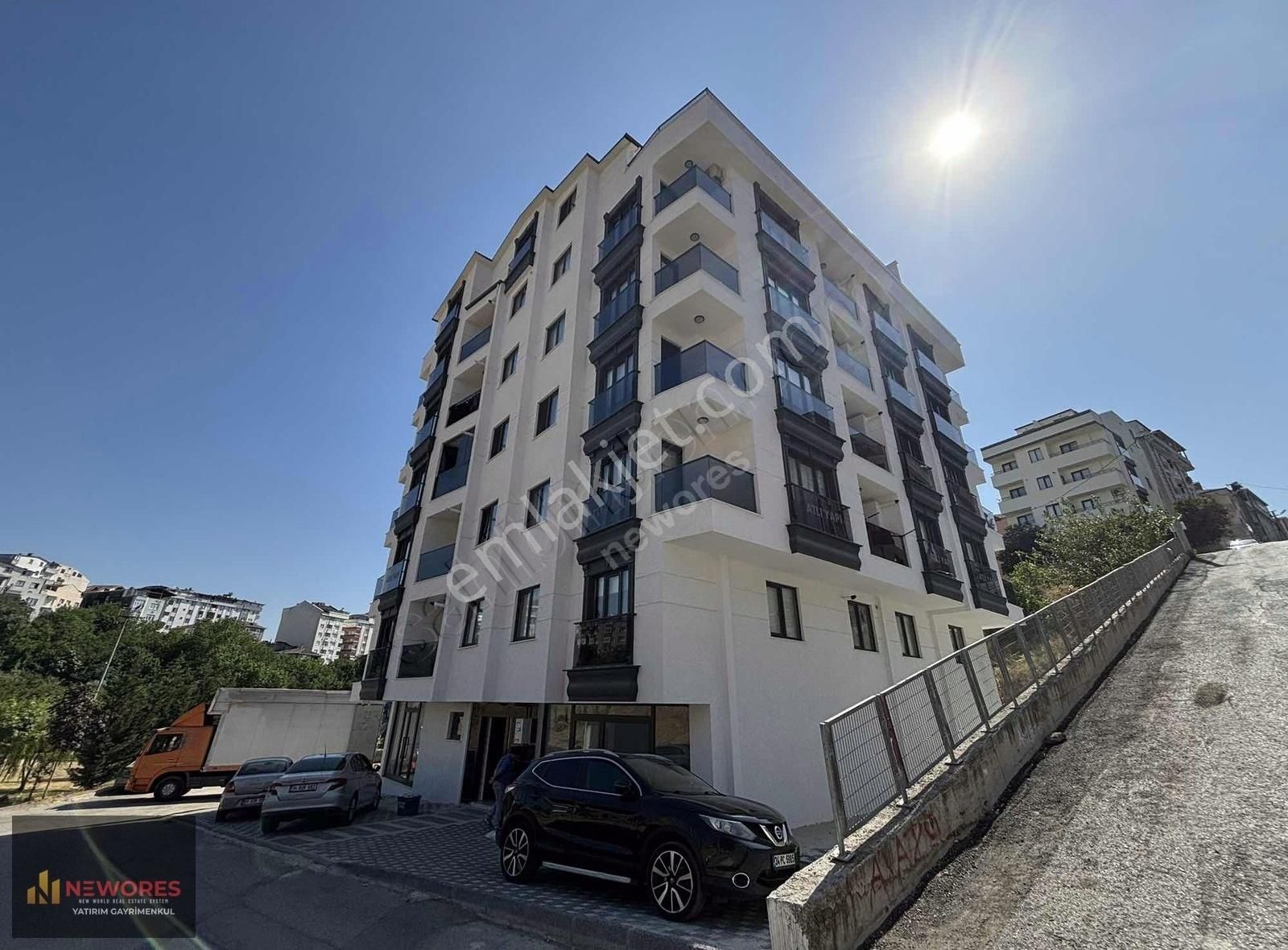 Newores Gebze Tatlıkuyu Vadi Manzaralı 5+1 Satılık Daire