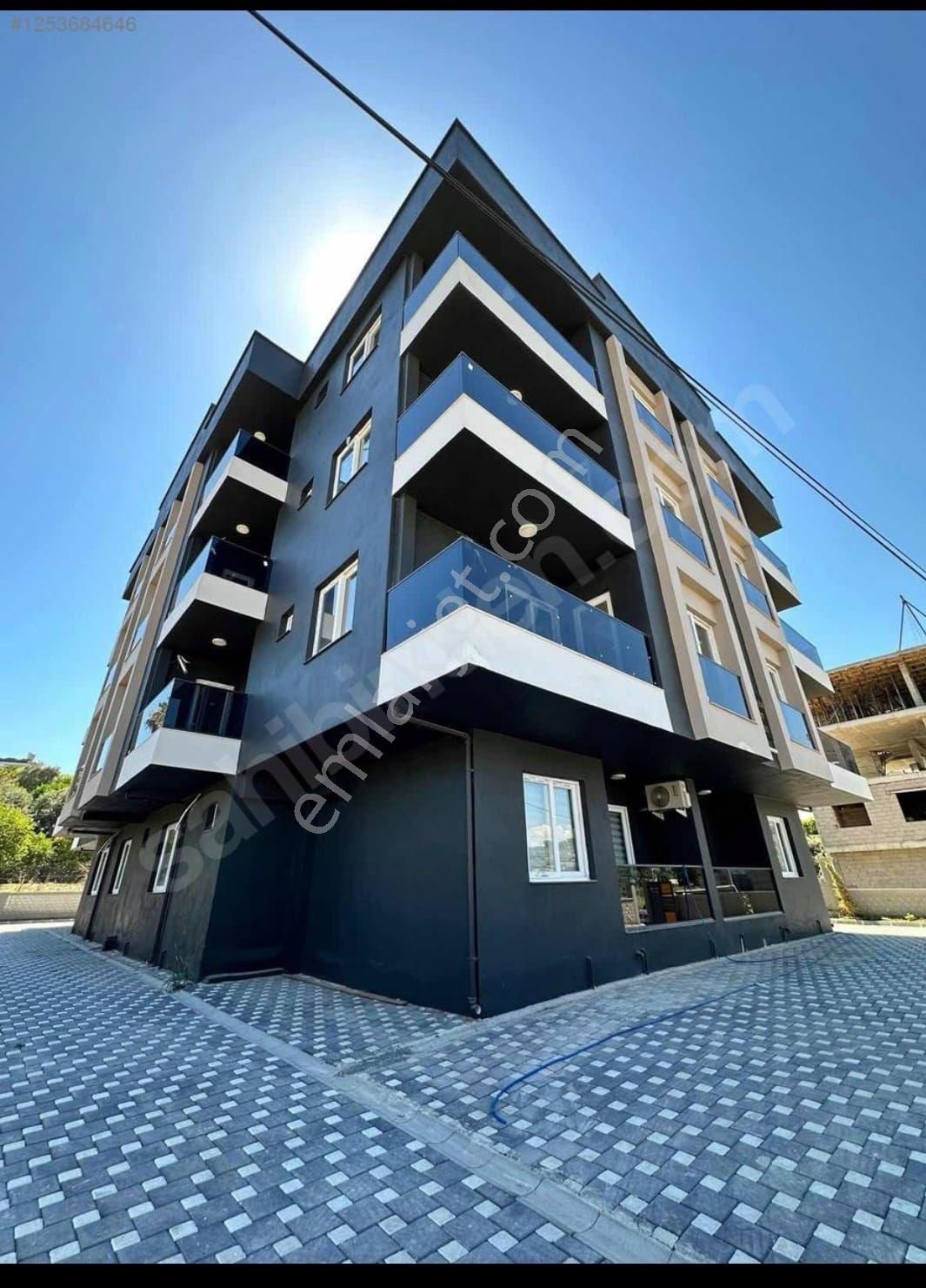 Mersin Erdemli Kocahasanlıda Ultra Lüx 1+1