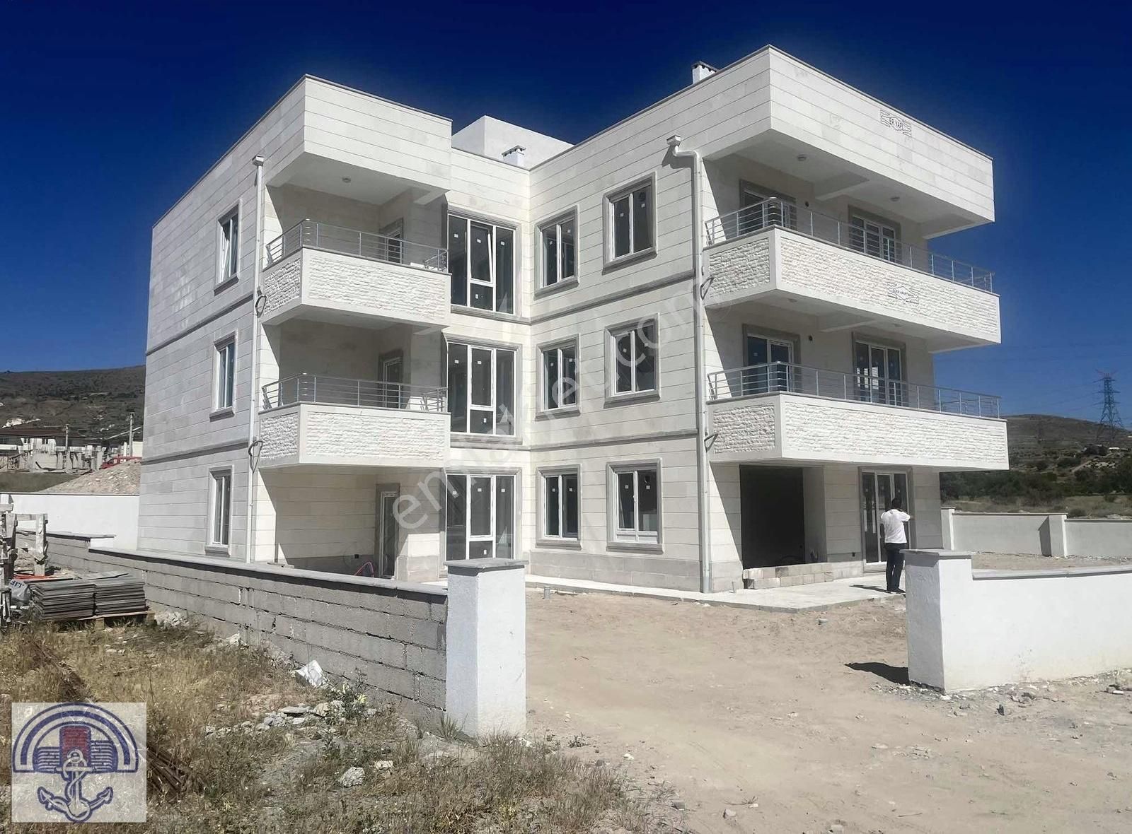 Ürgüp Ulaş Yolu'nda Satılık 85 M2 2 + 1 Daire