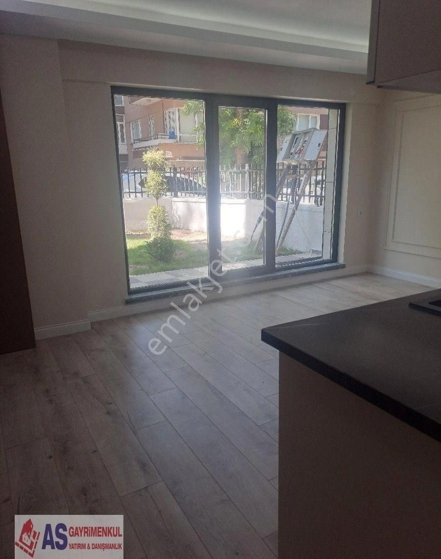 Bahçelievler'de 2+1 Bahçe Kullanımlı Ön Cephe - Görsel 10