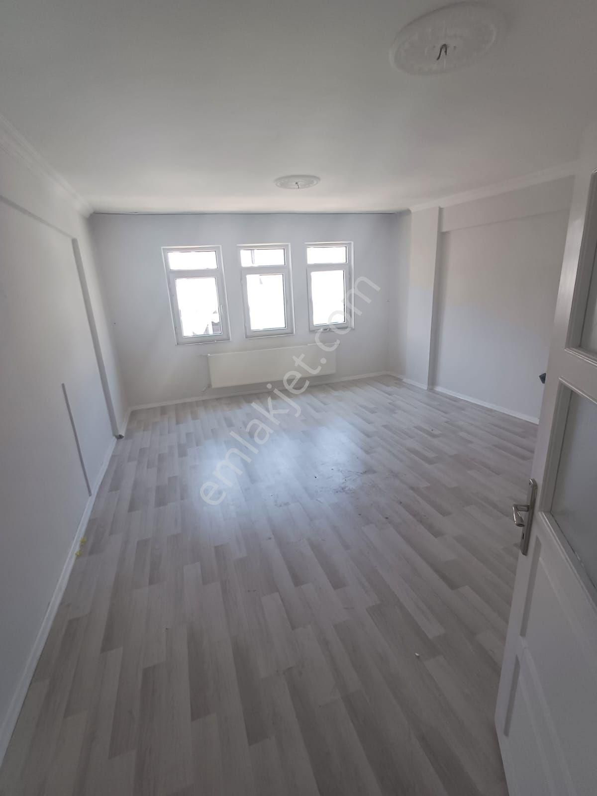 Samsun İlkadım Unkapanı Mahallesi'nde Bulvara Yürüme Mesafesinde 2+1 Kiralık Daire
