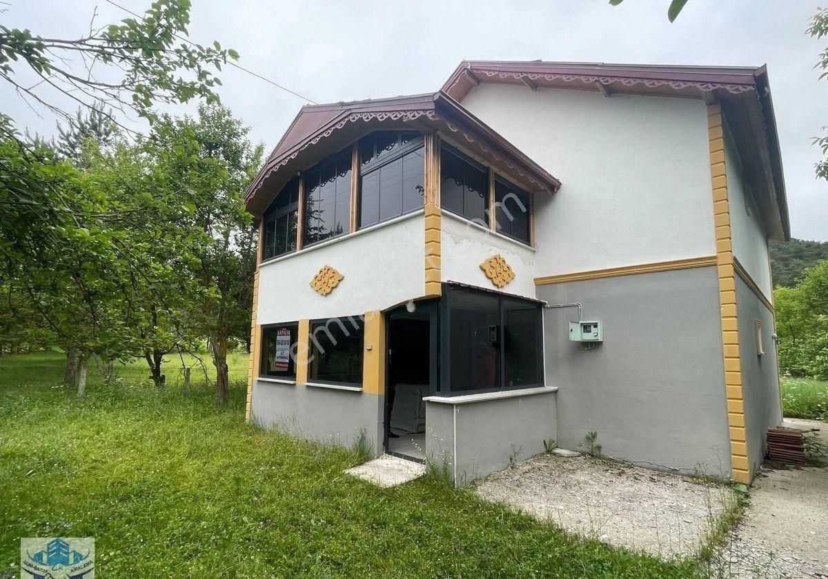 Elit Gayrimenkulden Tokat Niksar Çamiçi Yaylasında Satılık Villa - Görsel 2