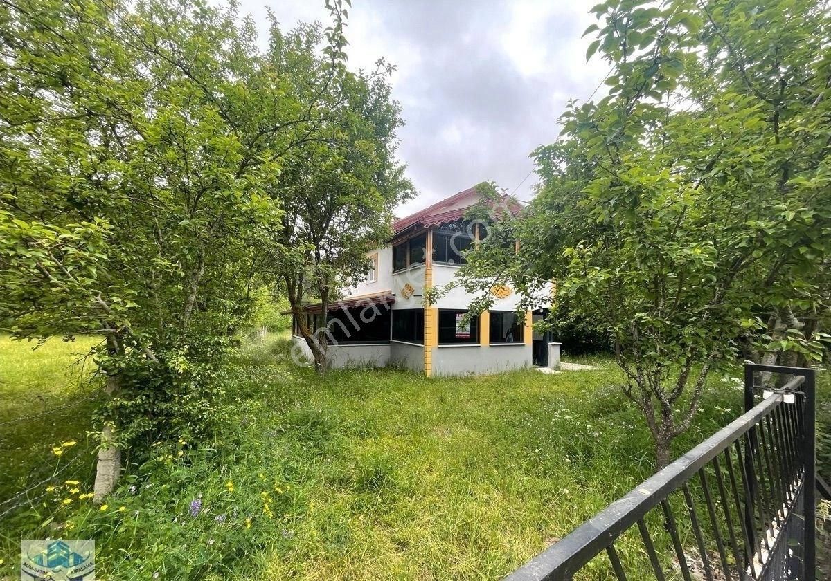 Elit Gayrimenkulden Tokat Niksar Çamiçi Yaylasında Satılık Villa - Görsel 3