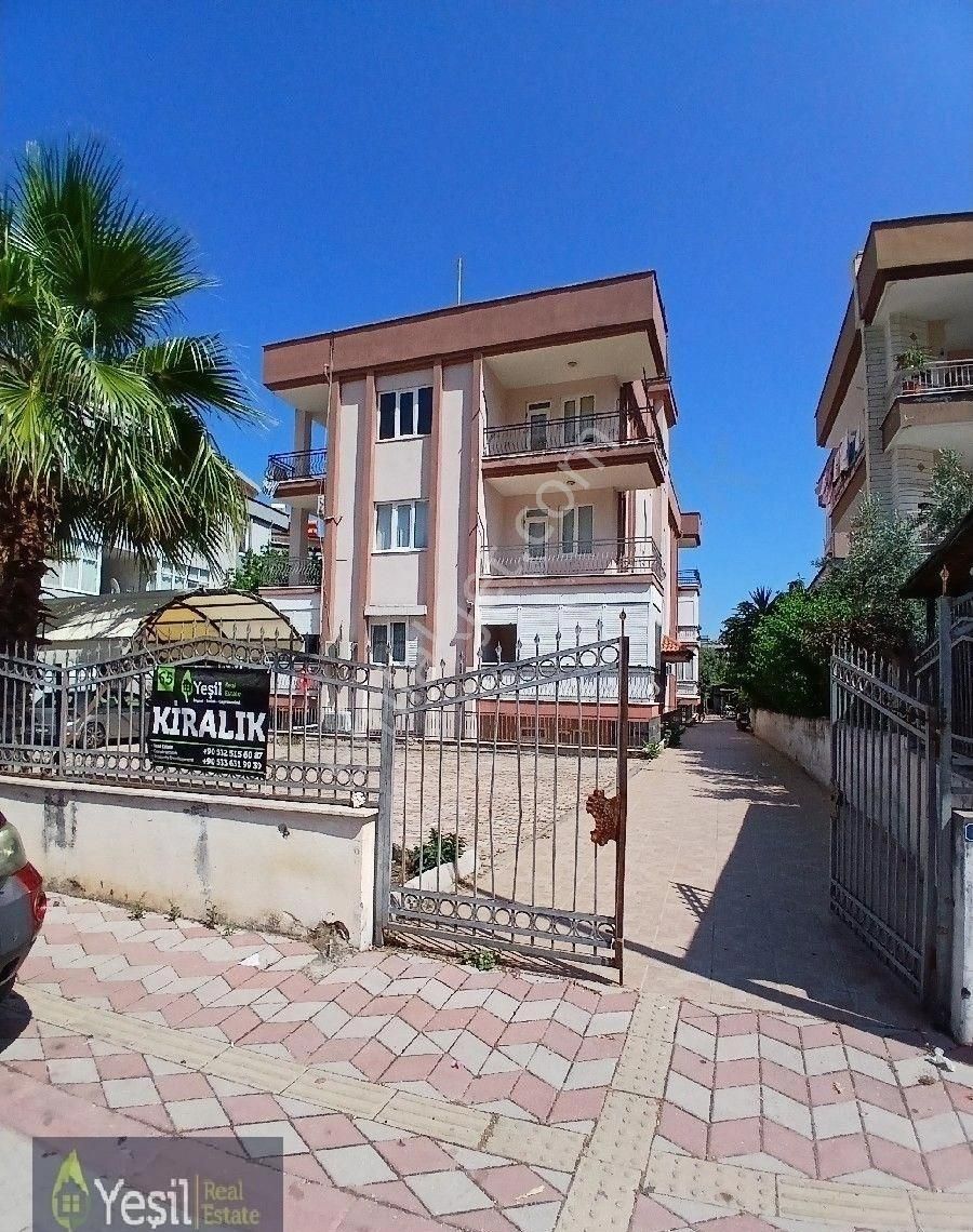 Arslanbucakta Caddeye Yakın Kiralık 2+1 Ayrı Mutfaklı Geniş Daire