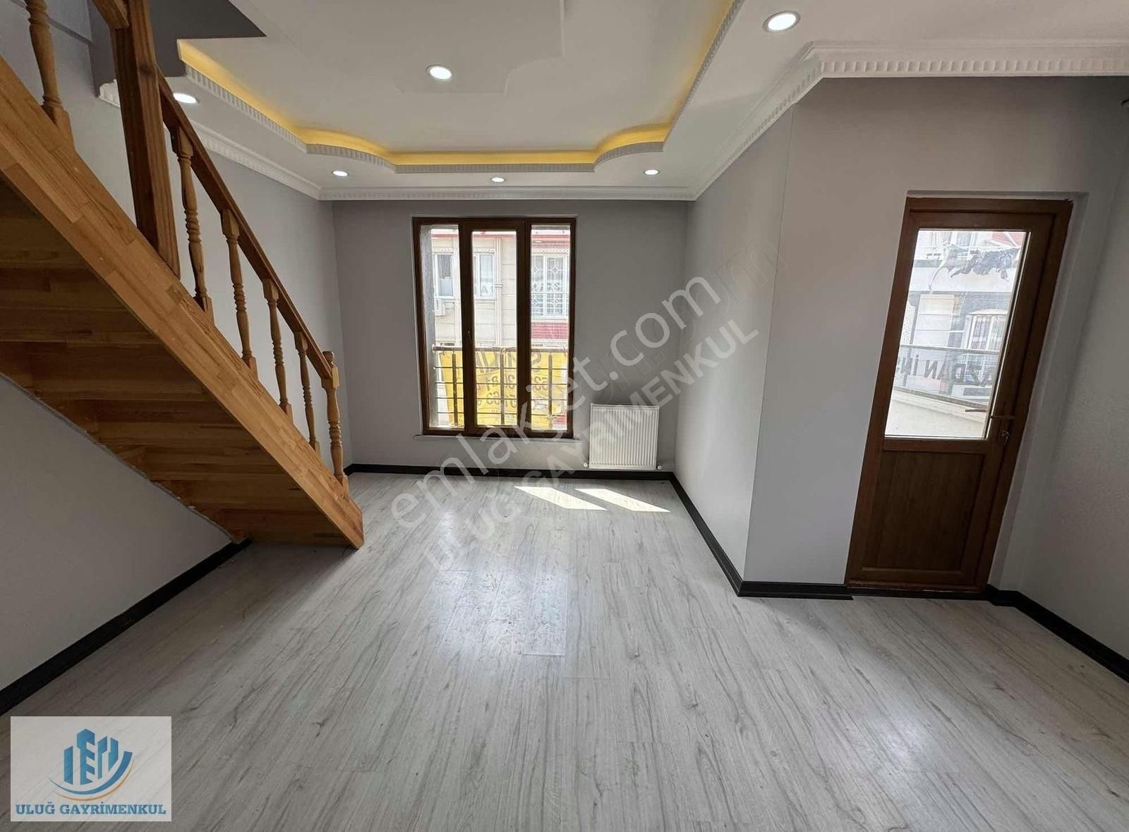 Arnavutköy Anadolu Mah Satılık 3+2 Çatı Dubleks Daire