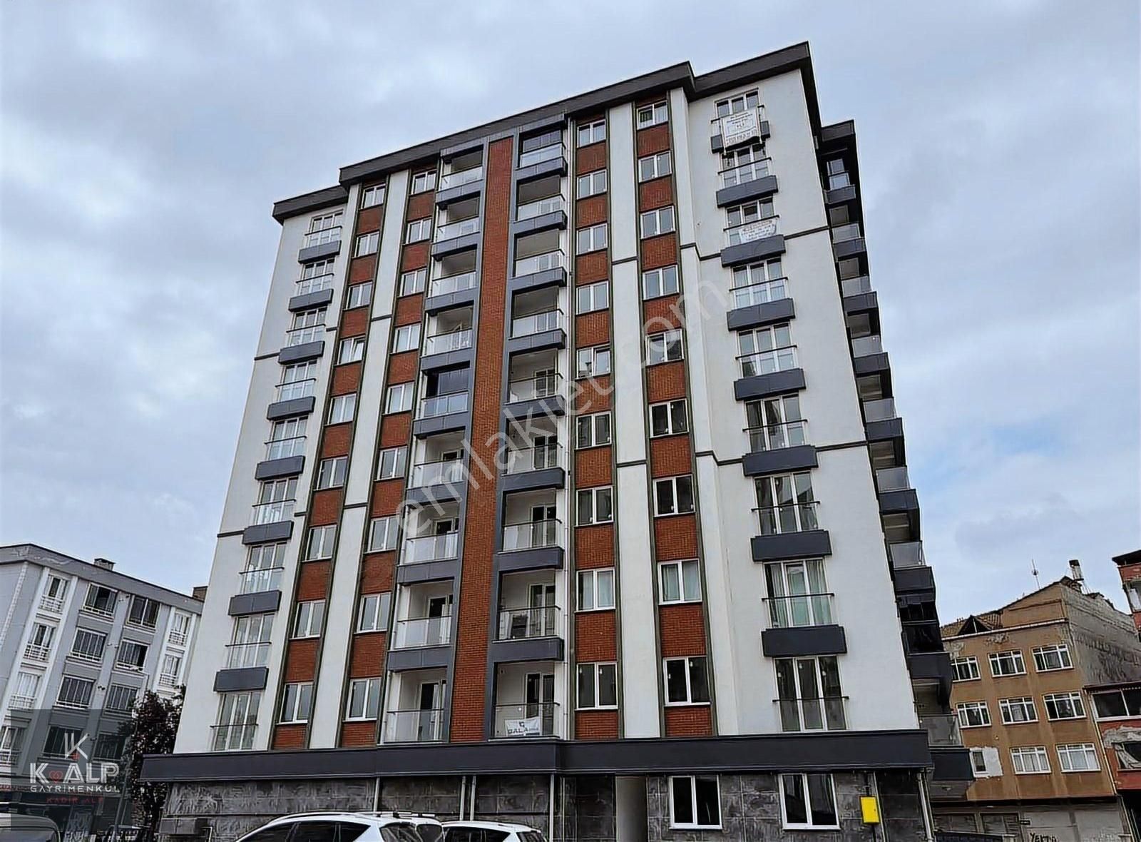 Kalp Satıyor!..aşiyan Konutlarında 3+1 Daire.bahçe Çepheli
