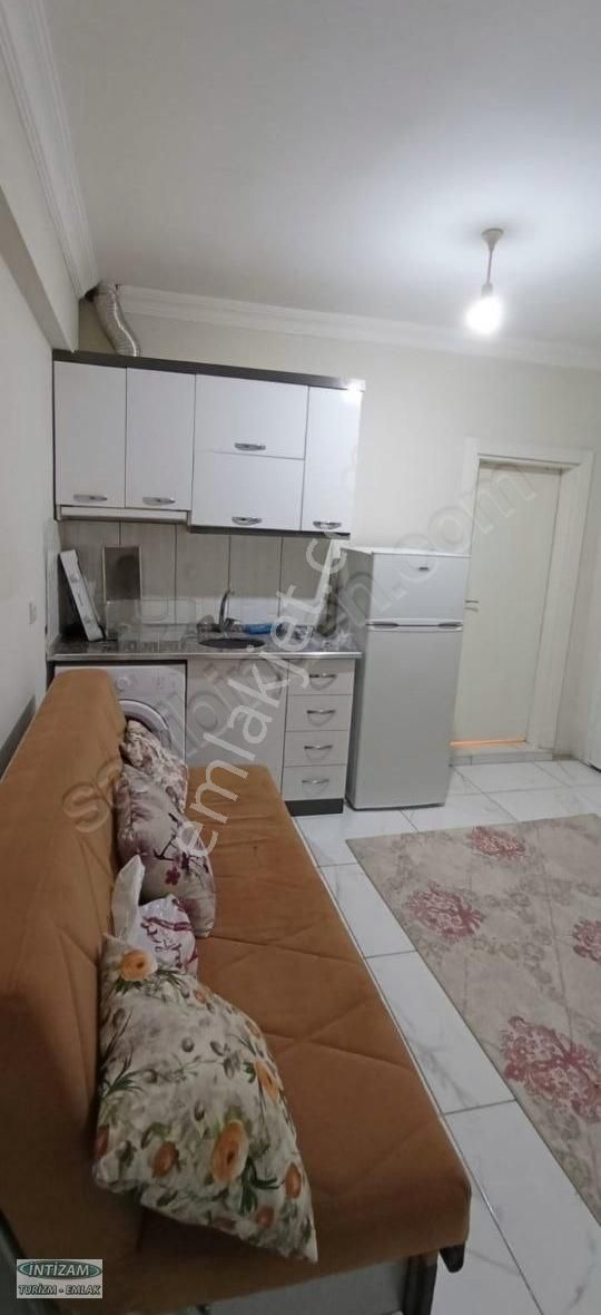 Fatih Mah. İyaş Avm 5 Dk 2+1 Eşyalı Apart