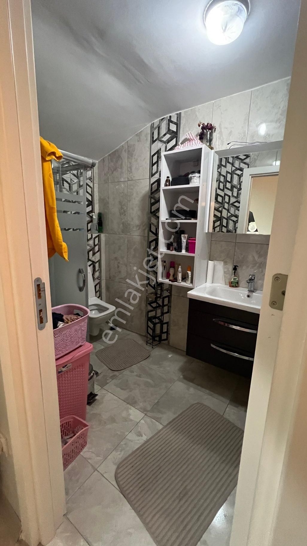 Zeytinburnu Beştelsiz Mahallesinde 3+2 Dubleks Daire - Görsel 17