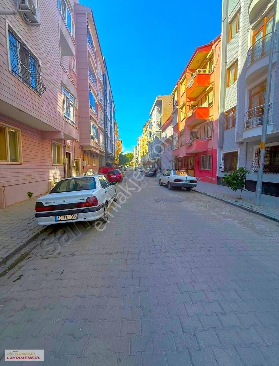 "güneşli'den" Edremit Camivasat'ta Kelepir 3+1 Daire