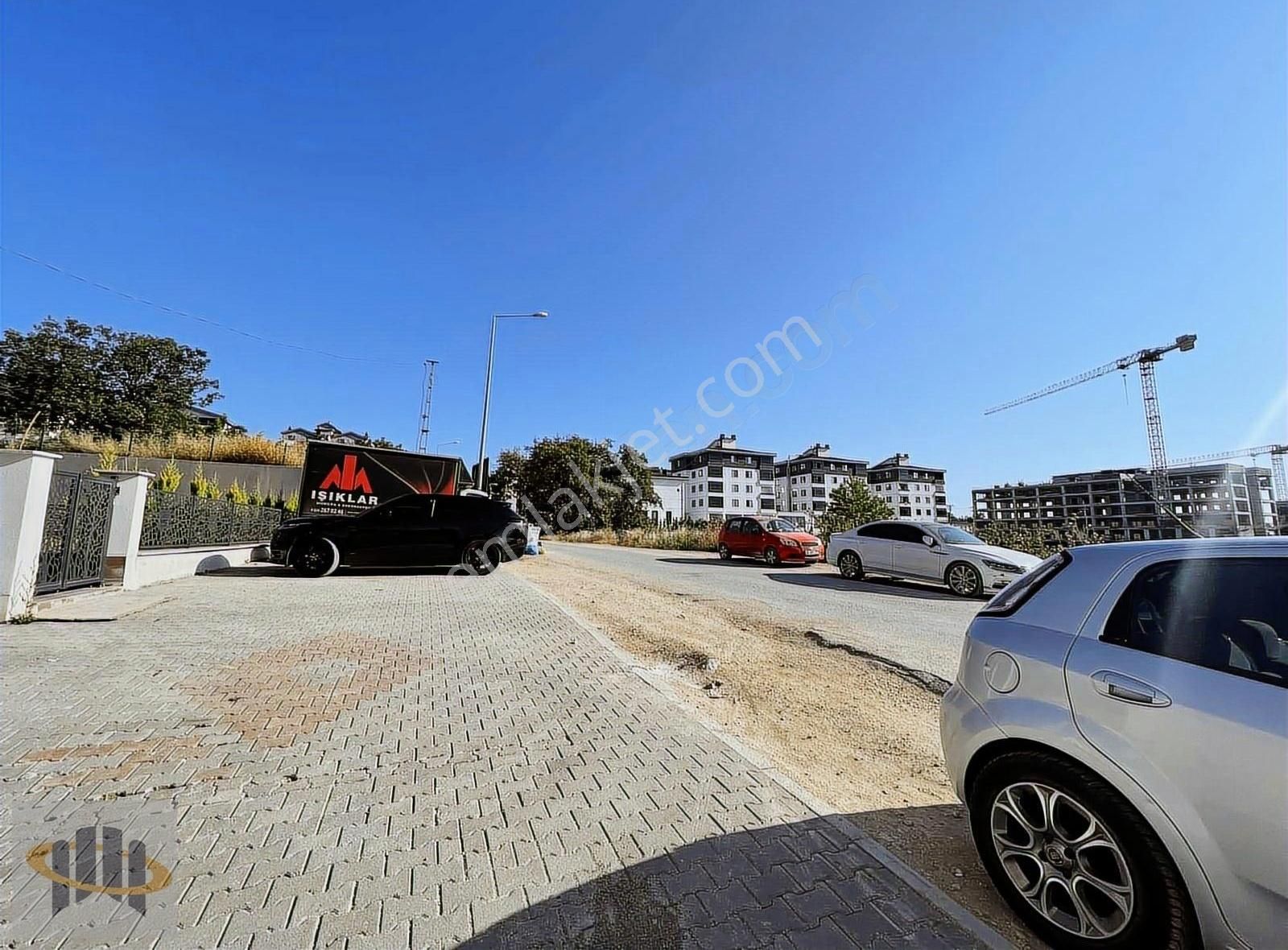 Eoradan Örencik Cd. Üzeri 180 M² Kiralık Dükkan