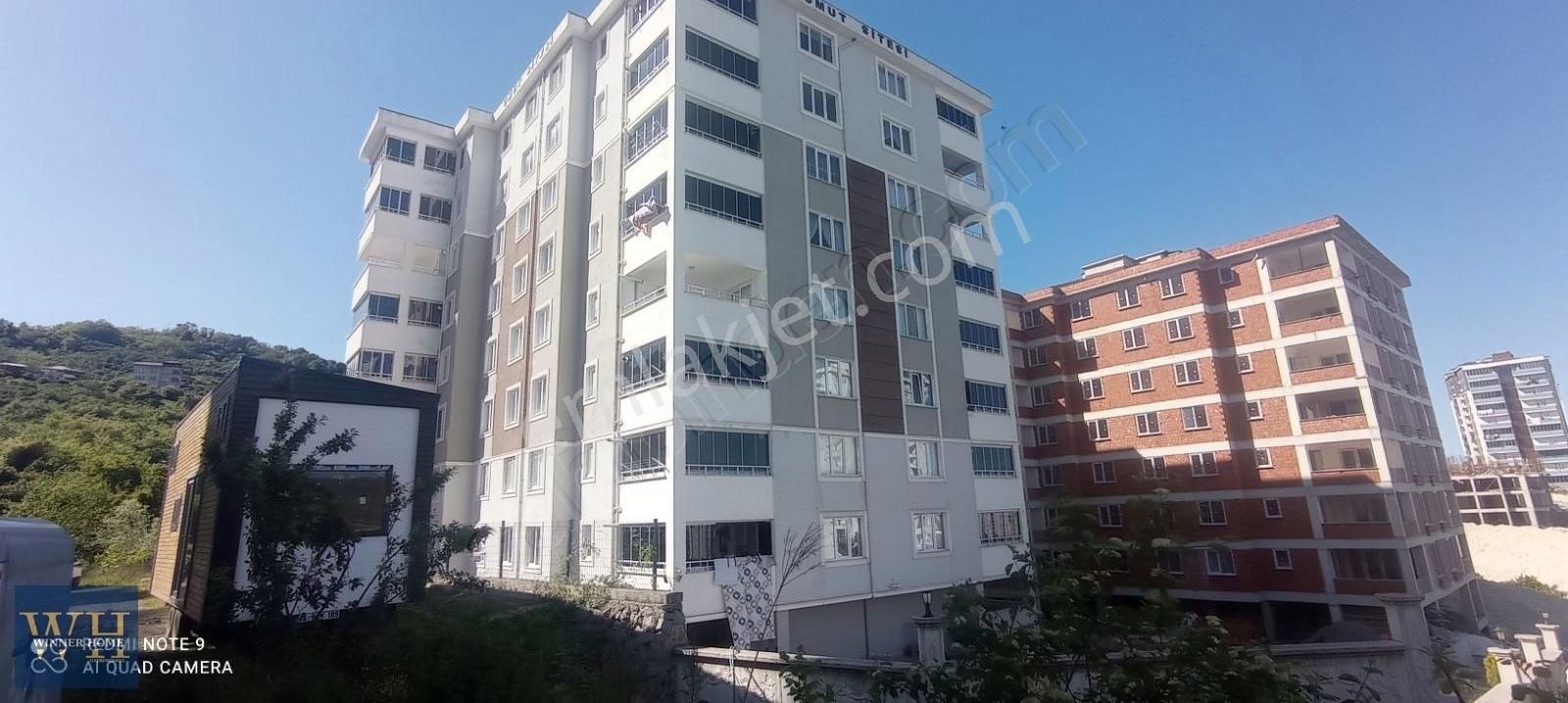 Ayazlı'da Satılık 3+1 Daire