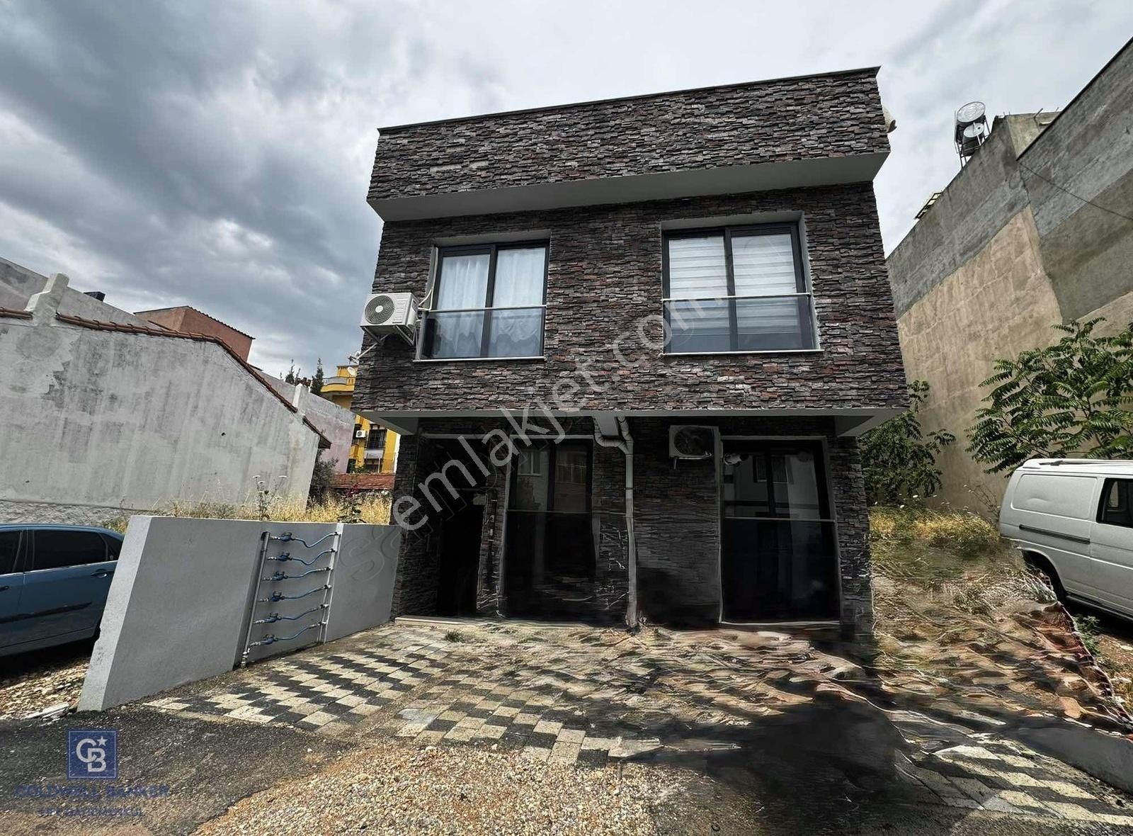 Buca Yaylacık Mahallesinde Eşyalı 2+1 Kiralık Daire