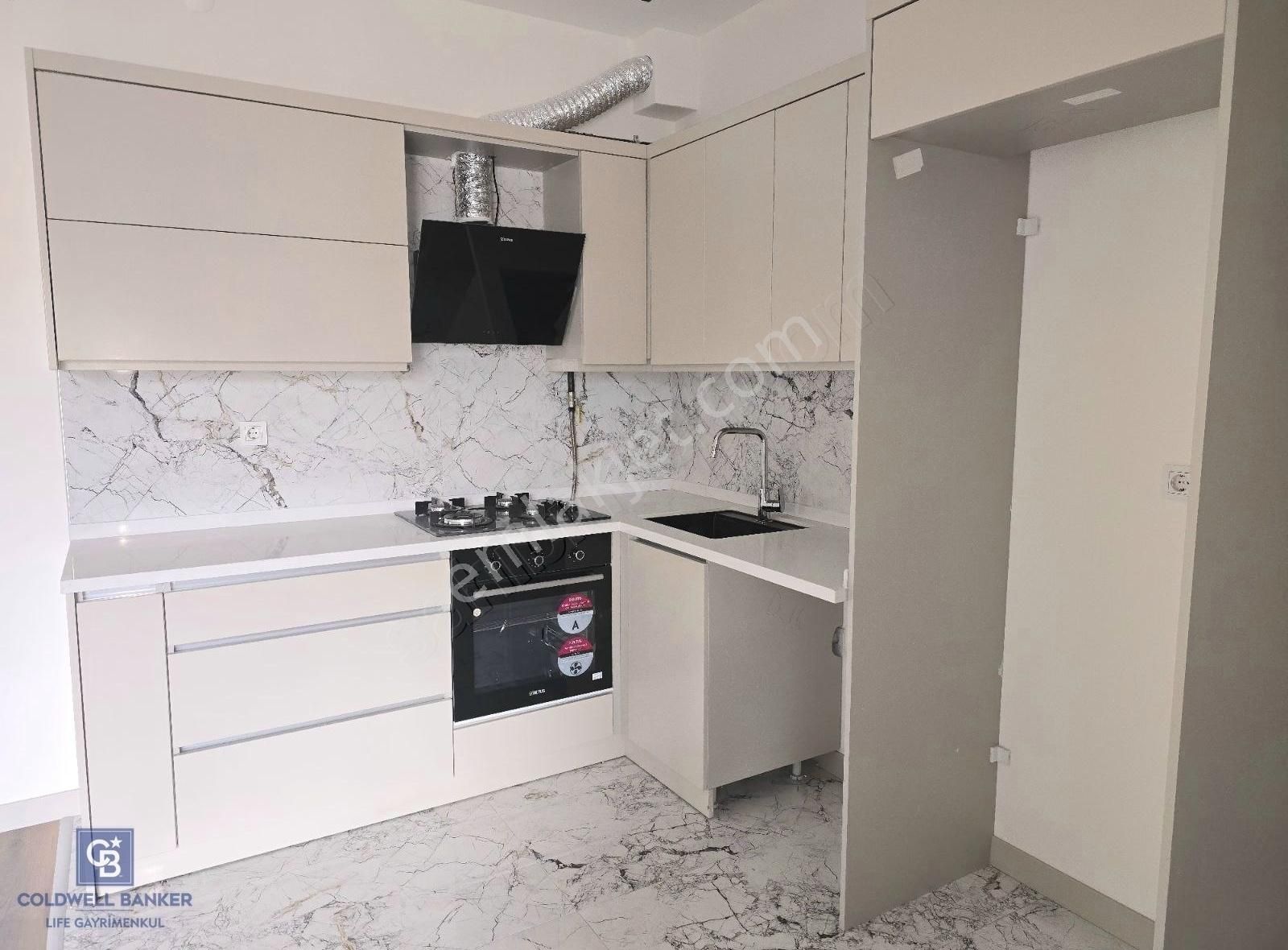 Bornova Kemalpaşa Mahallesinde 1+1 Satılık Daire - Görsel 27