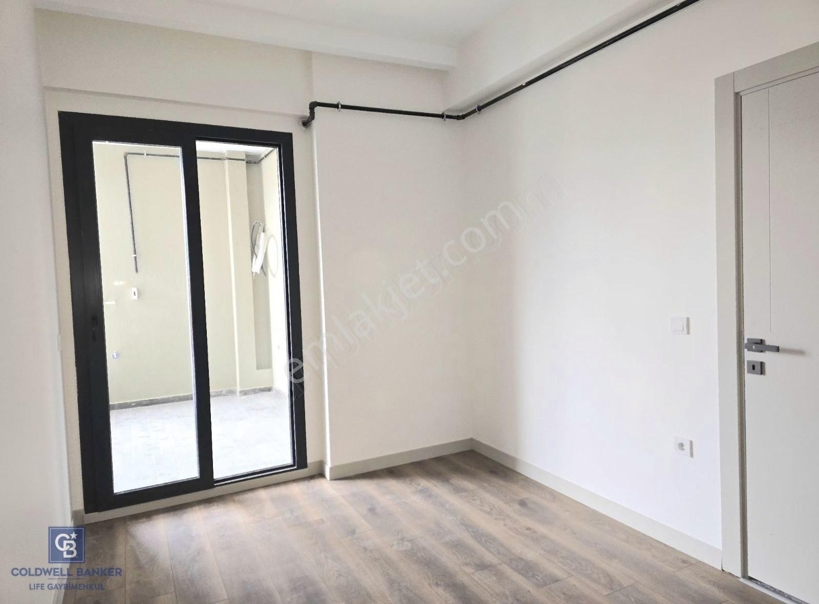 Bornova Kemalpaşa Mahallesinde 1+1 Satılık Daire - Görsel 23