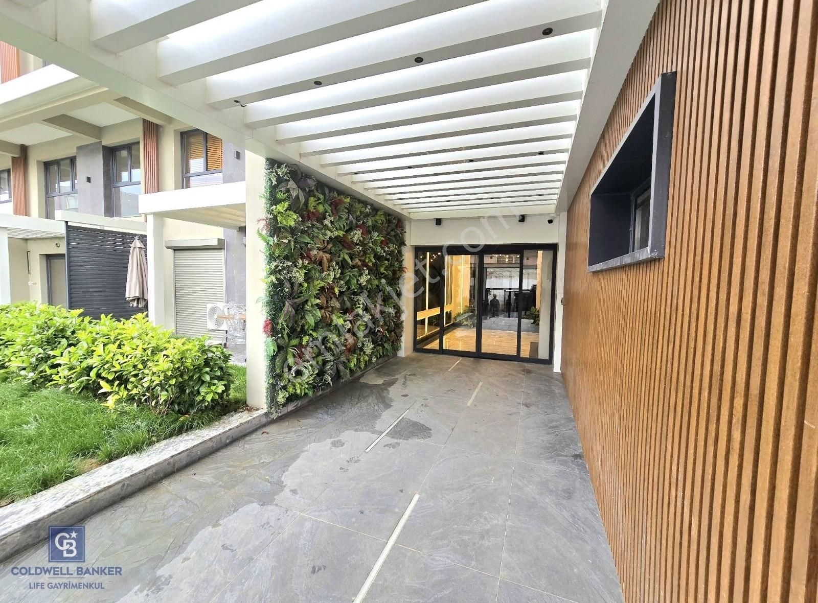 Bornova Kemalpaşa Mahallesinde 1+1 Satılık Daire - Görsel 15