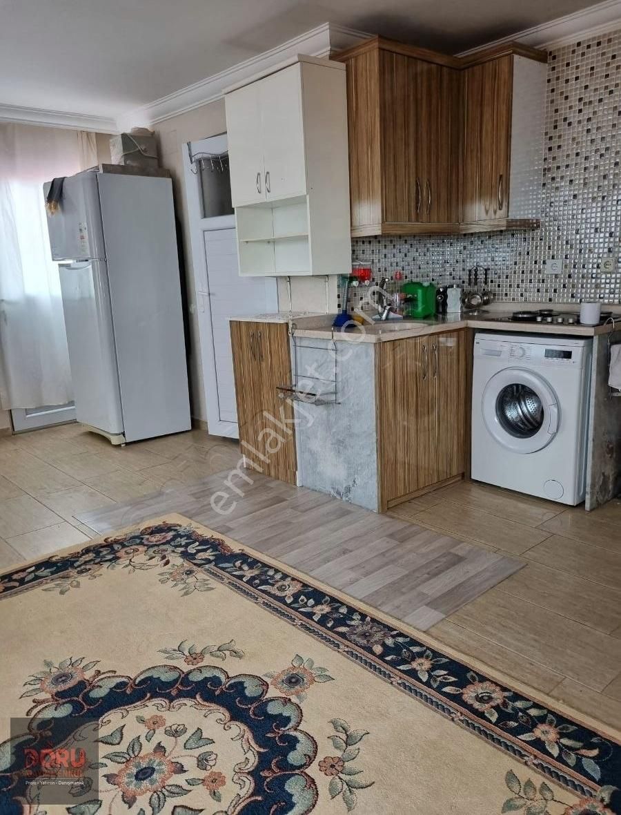 Doru'dn Haydar Bey Mah. Teras Kat Geniş Eşyalı 2+0 Kiralık Daire