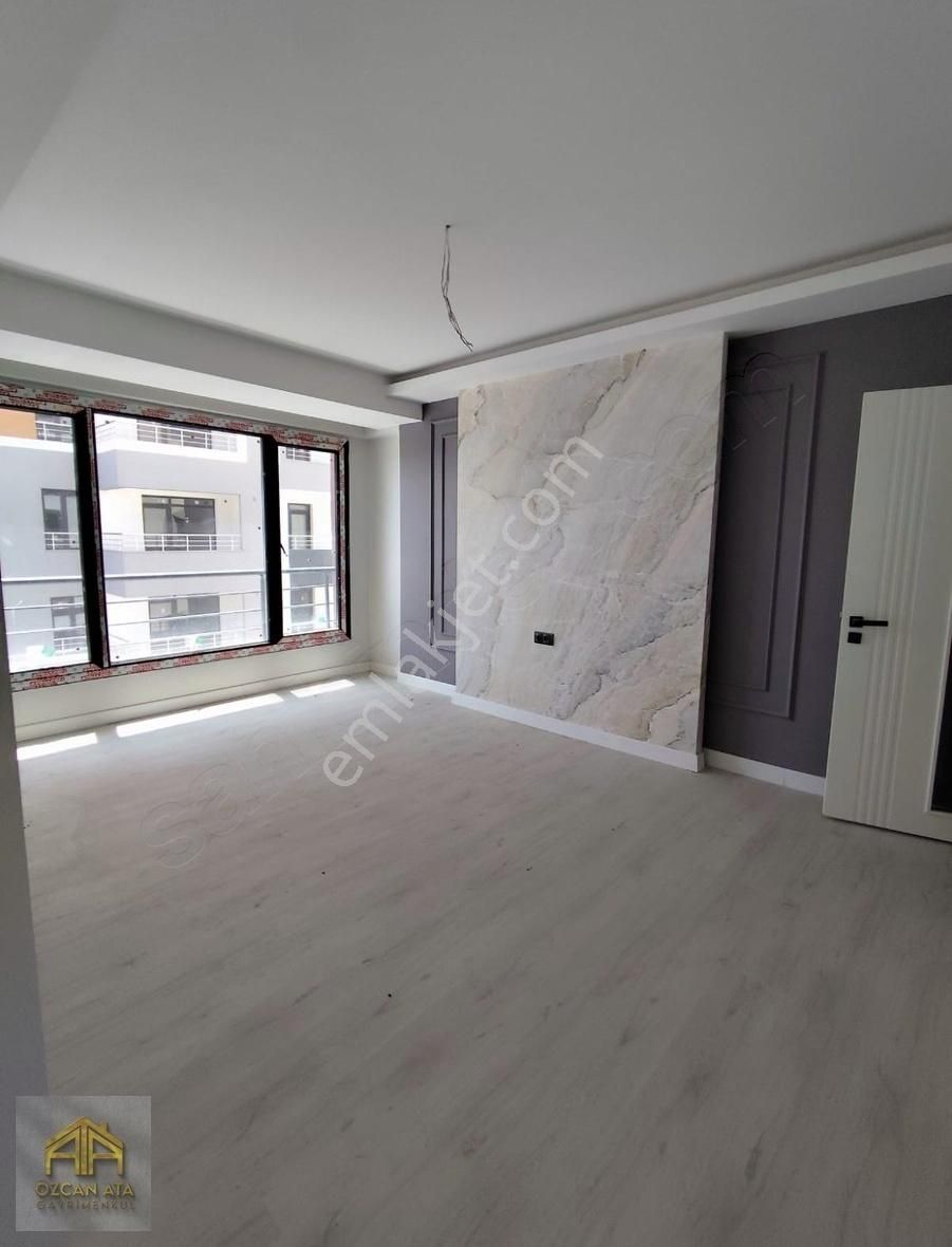 Özcan Ata'dan Şehir Hastanesinde Ultra Lüks Satılık 4+1 Daire