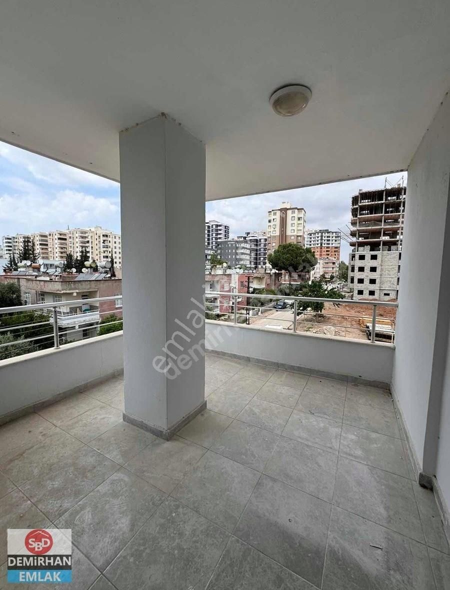 Demirhan'dan Ptt Evleri Muhteşem Konumda Kiralık 3+1