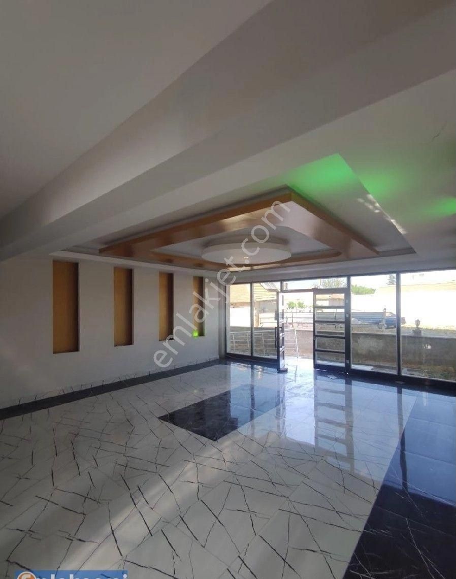 Emlaknomi'den 🏡 Atakent Mahellesinde Yatırımlık Fırsat! Eşyalı 1+1 Satılık Daire