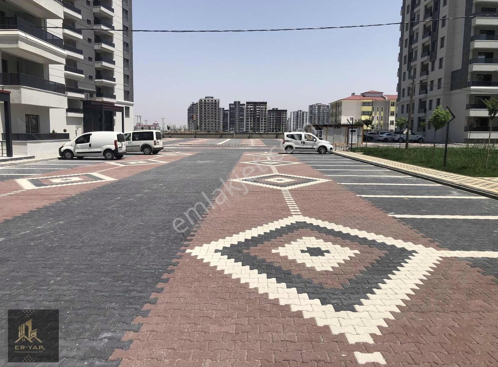 Kayapınar Talaytepe Ultura Lüxs 3.5+1 Daire Acil Satılıktır...!