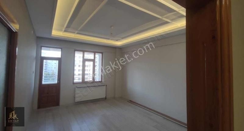 Kayapınar Talaytepe 417 Konutları 3+1 Satılıktır....!