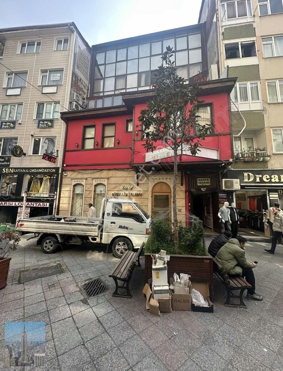 Nalbantoğlunda Asansörlü 2+1 Ara Kat Ofis Daire