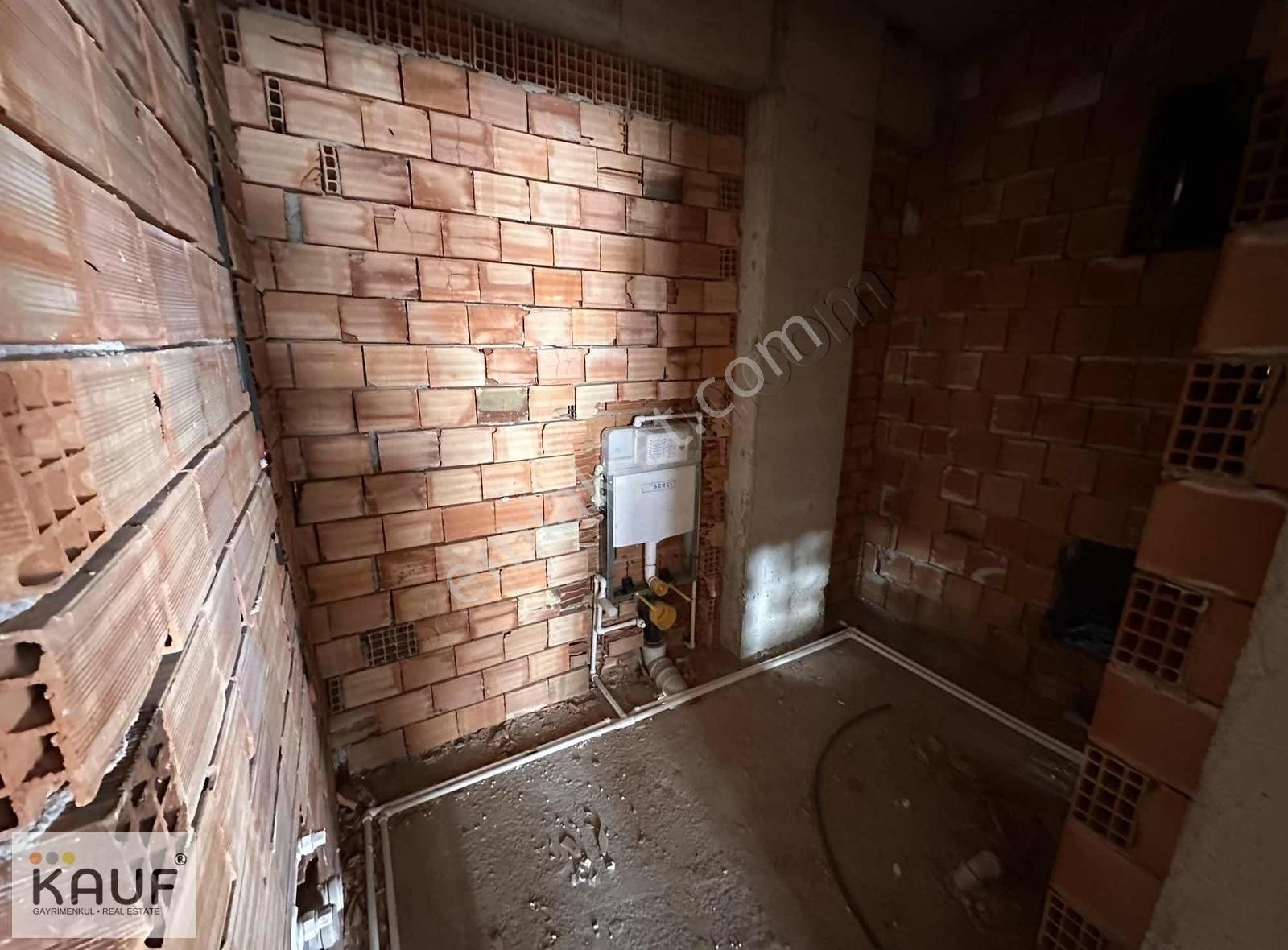 Talip'ten Havuzlu Site İçinde Satılık 2+1 - Görsel 6