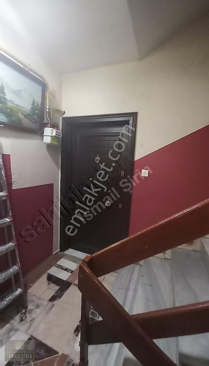 İsmail Şirinden Merkezde Ara Kat Geniş Bakımlı Daire - Görsel 5