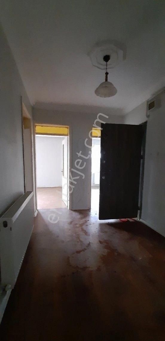 Manisa Akhisar Ulucami Mah. Medikana Has. Yakını Kiralık 3+1 Daire 14.000tl