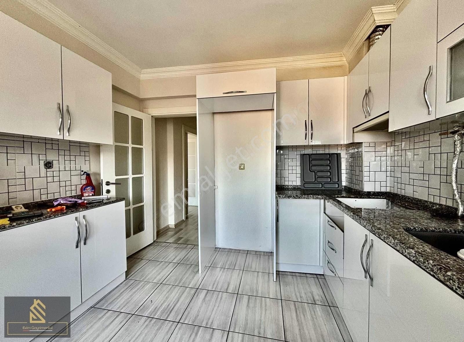 Evim Gayrımenkul'den [kiralık] 3+1 155 M2 [ebeveyn Banyolu]