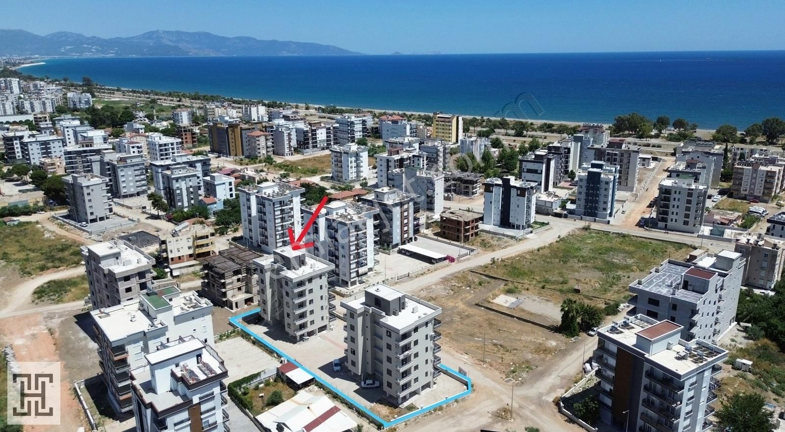 Denize 300 Metre Mesafede 2+1 Ayrı Mutfak Satılık Daire