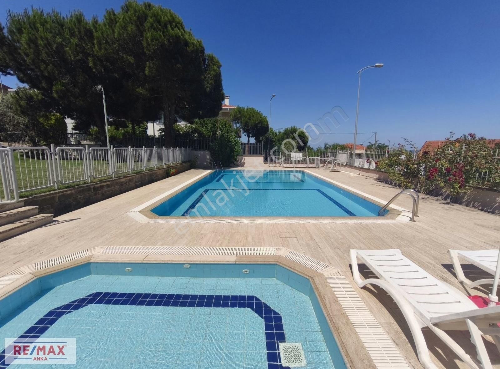 Şile'de İçerisinde 2 Adet Villa+havuz Olan 1014 M2 Satılık Arsa - Görsel 19