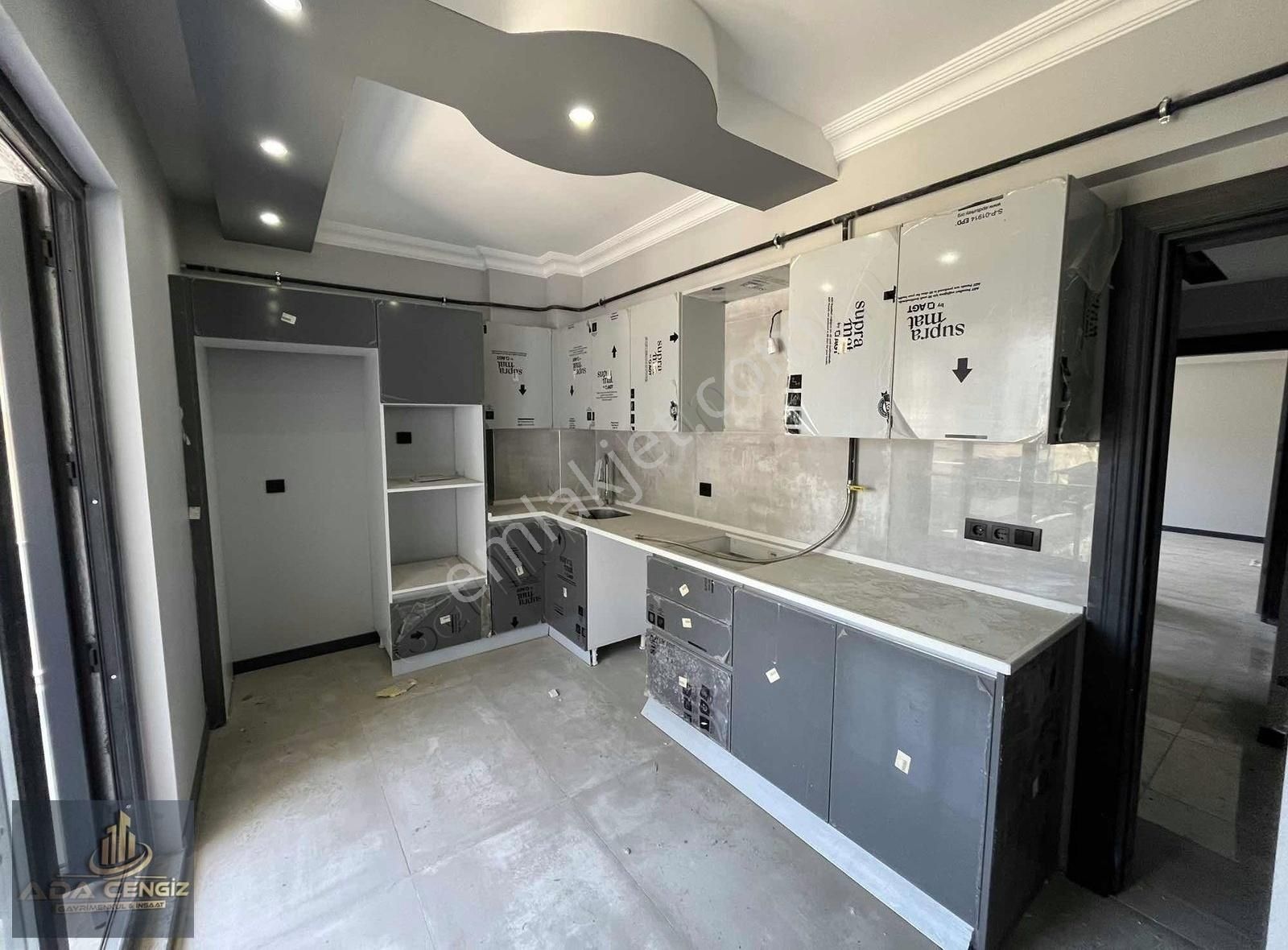 Erenlerde Site İçerisinde Kapalı Otoparklı Asansörlü 2+1 Daire - Görsel 4