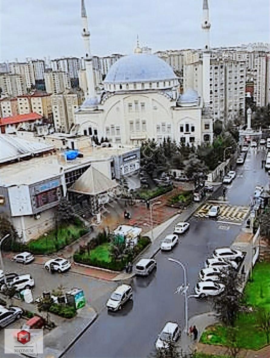 Başakşehir Piramit Çarşı Yanı Ara Kat 2+1 87 M2 Satılık Daire