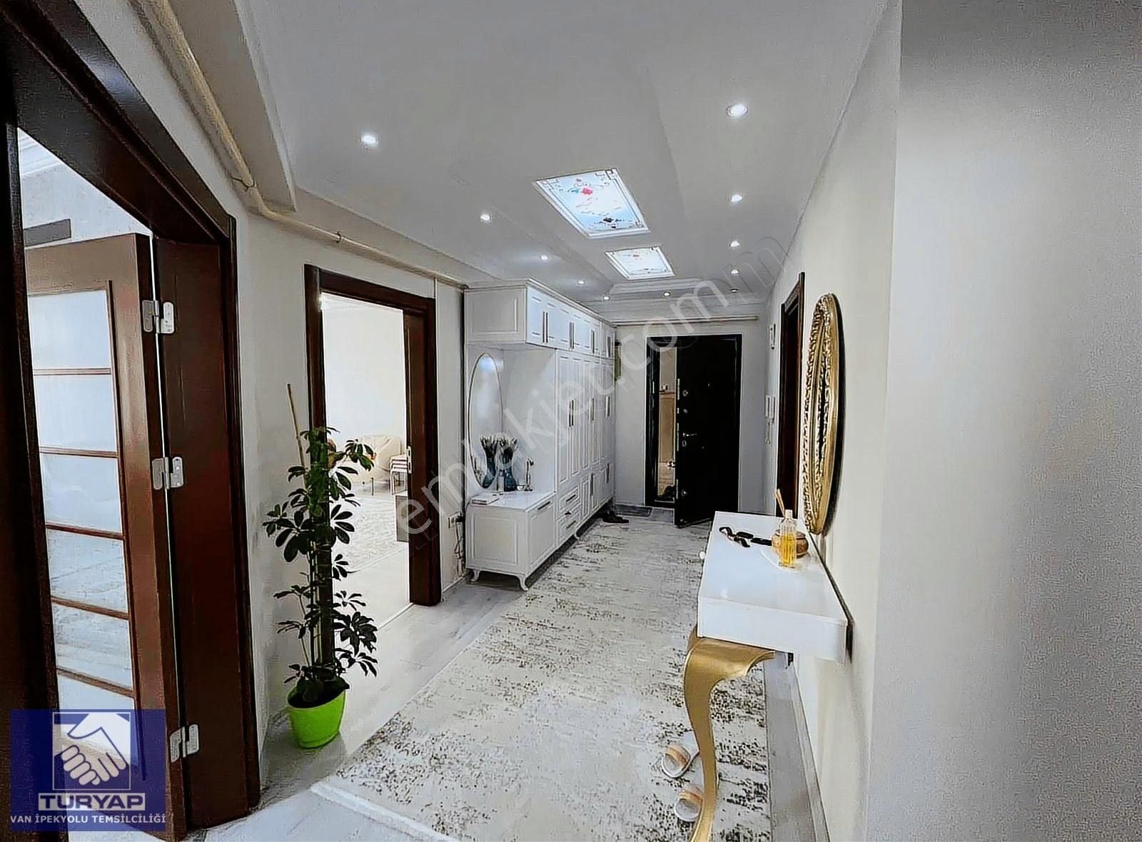 Turyap'tan Merkezi Konumda Satılık 4+1 Daire
