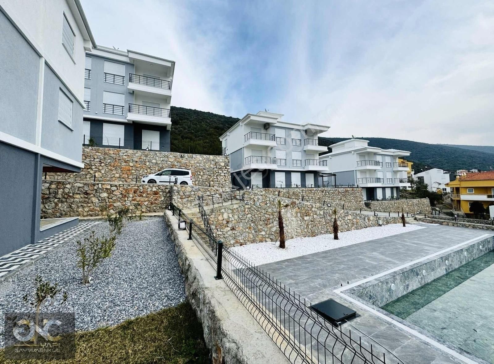 Didim Akbük'te Havuzlu Sitede Deniz Manzaralı Sıfır Daireler - Görsel 35