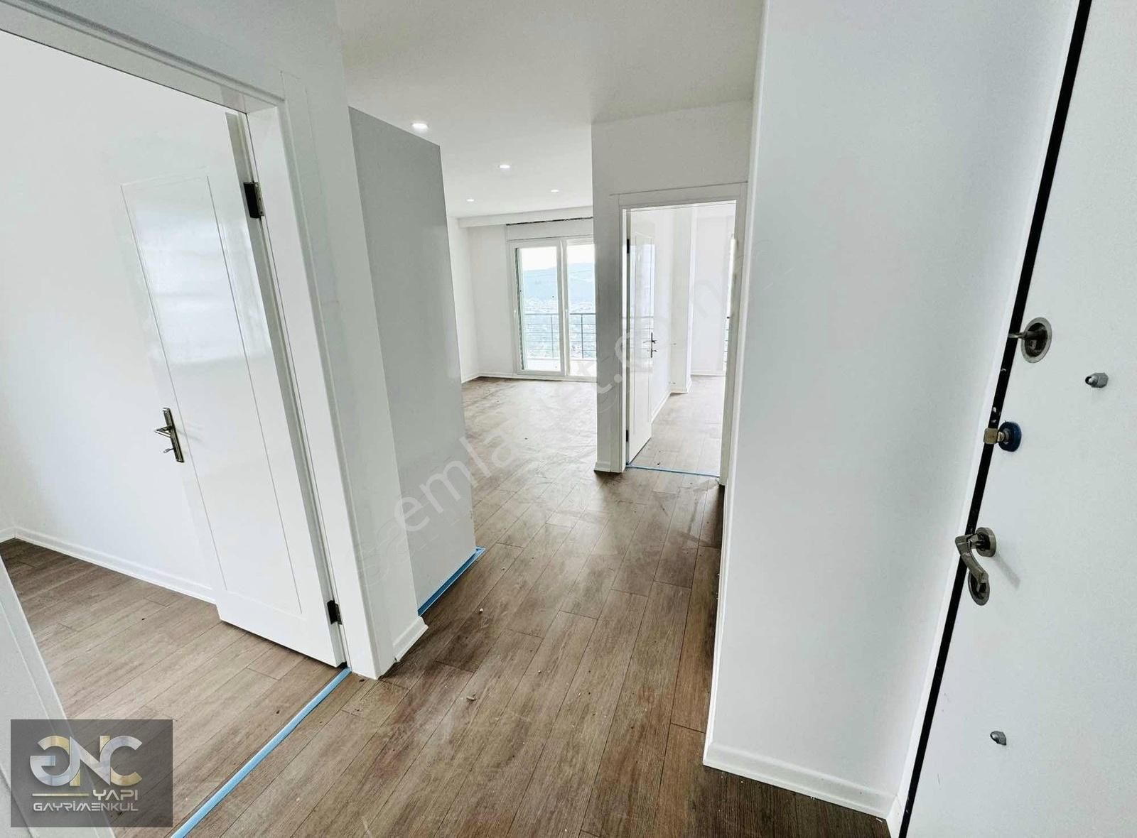 Didim Akbük'te Havuzlu Sitede Deniz Manzaralı Sıfır Daireler - Görsel 11