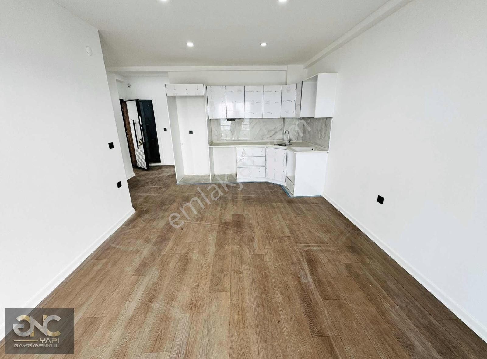 Didim Akbük'te Havuzlu Sitede Deniz Manzaralı Sıfır Daireler - Görsel 29