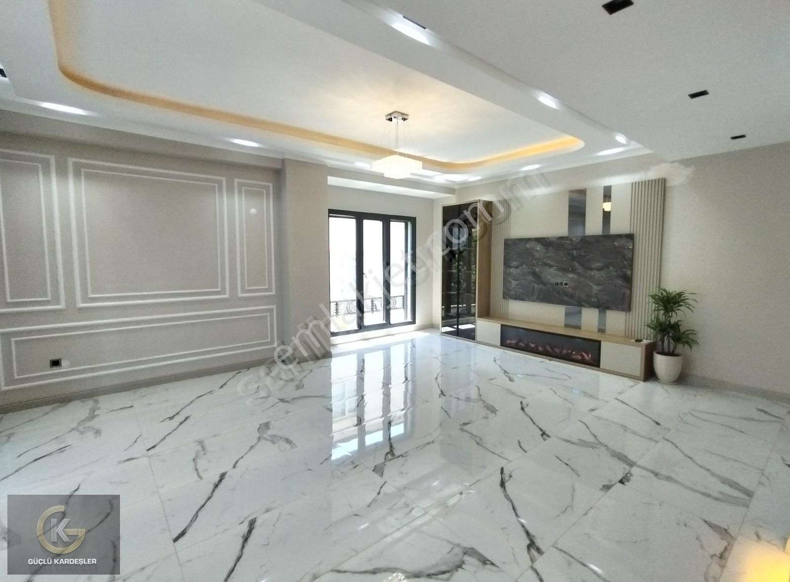 Güçlü Kardeşlerden Fenerde Denize 50 M. Ultra Lüks Villa - Görsel 22