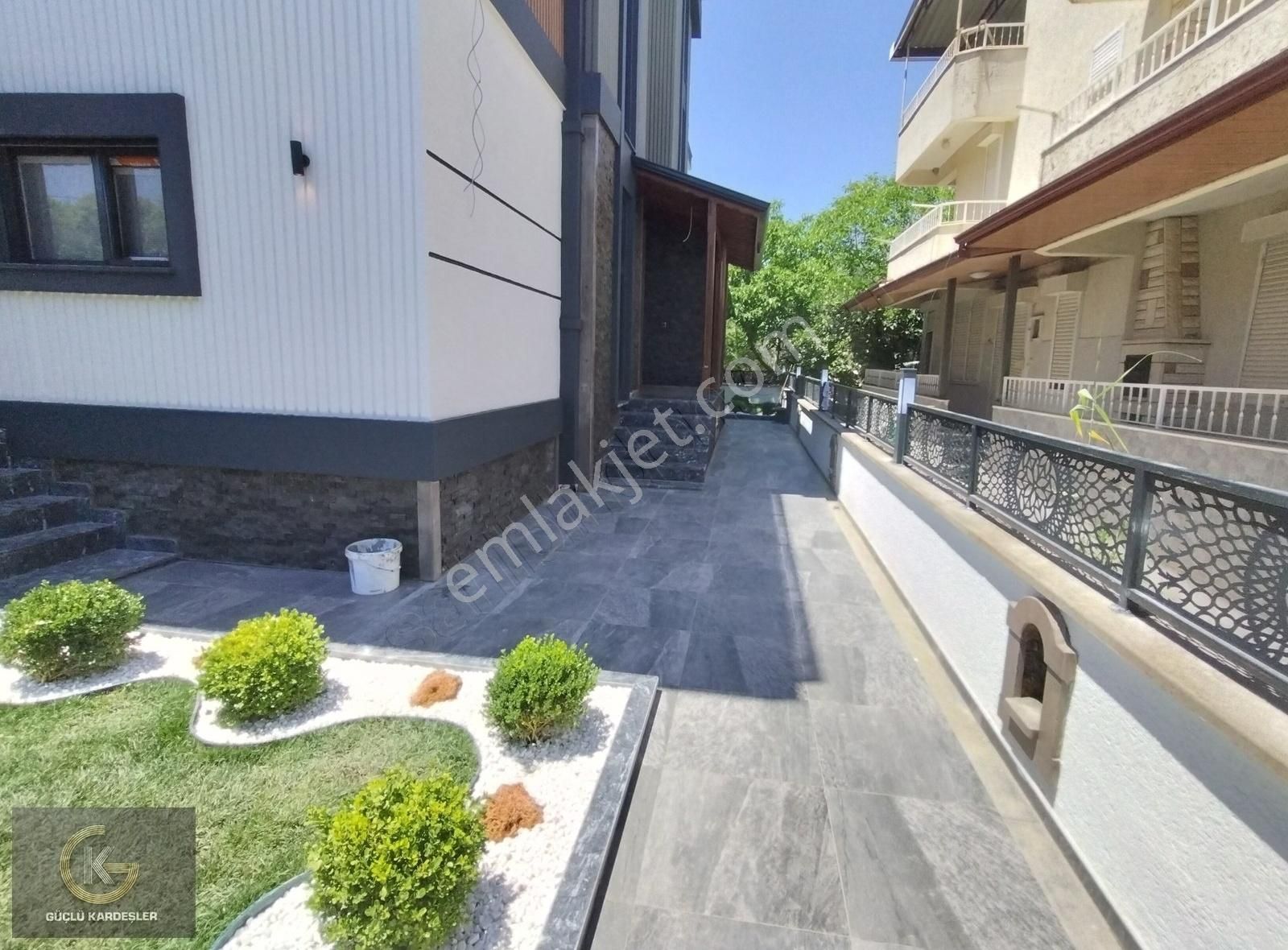 Güçlü Kardeşlerden Fenerde Denize 50 M. Ultra Lüks Villa - Görsel 13
