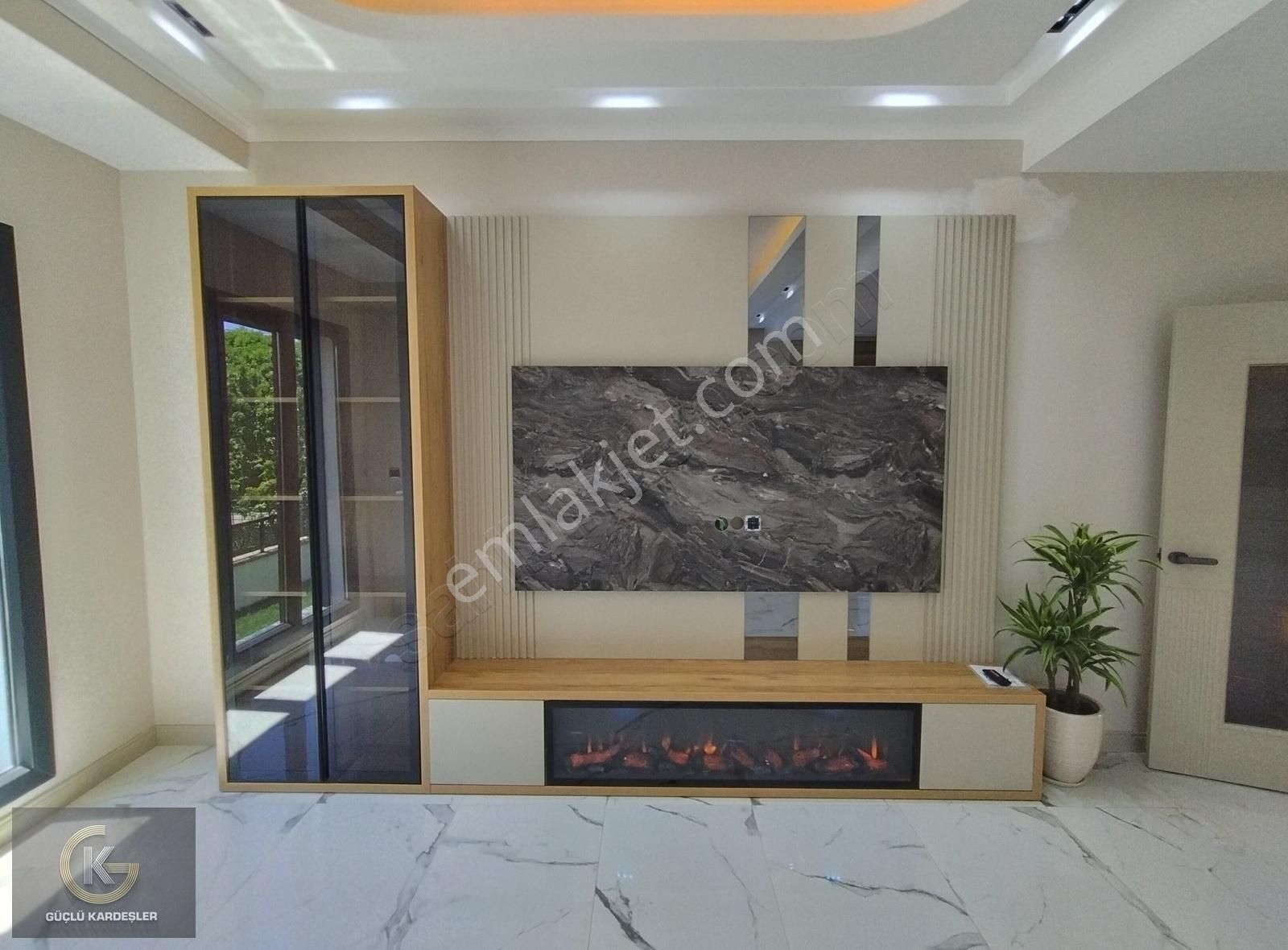 Güçlü Kardeşlerden Fenerde Denize 50 M. Ultra Lüks Villa - Görsel 10