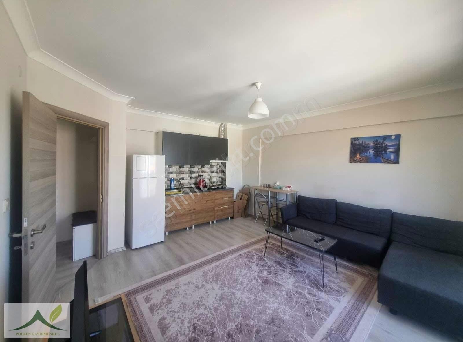 Mehmet Akif Mahallesi 1+1 Eşyalı Kiralık Ara Kat Daire