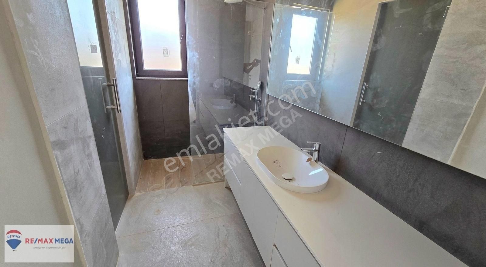 Altınkale'de 400 M² Arsada Akıllı Ev Konforu Havuzlu 4+1 Villa - Görsel 19