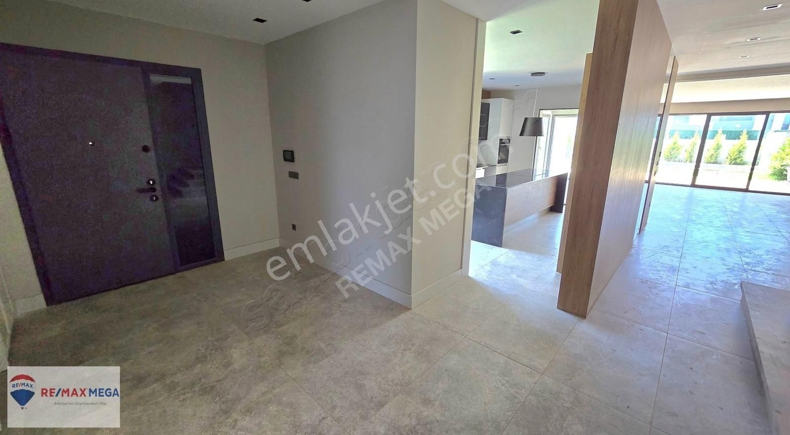 Altınkale'de 400 M² Arsada Akıllı Ev Konforu Havuzlu 4+1 Villa - Görsel 20