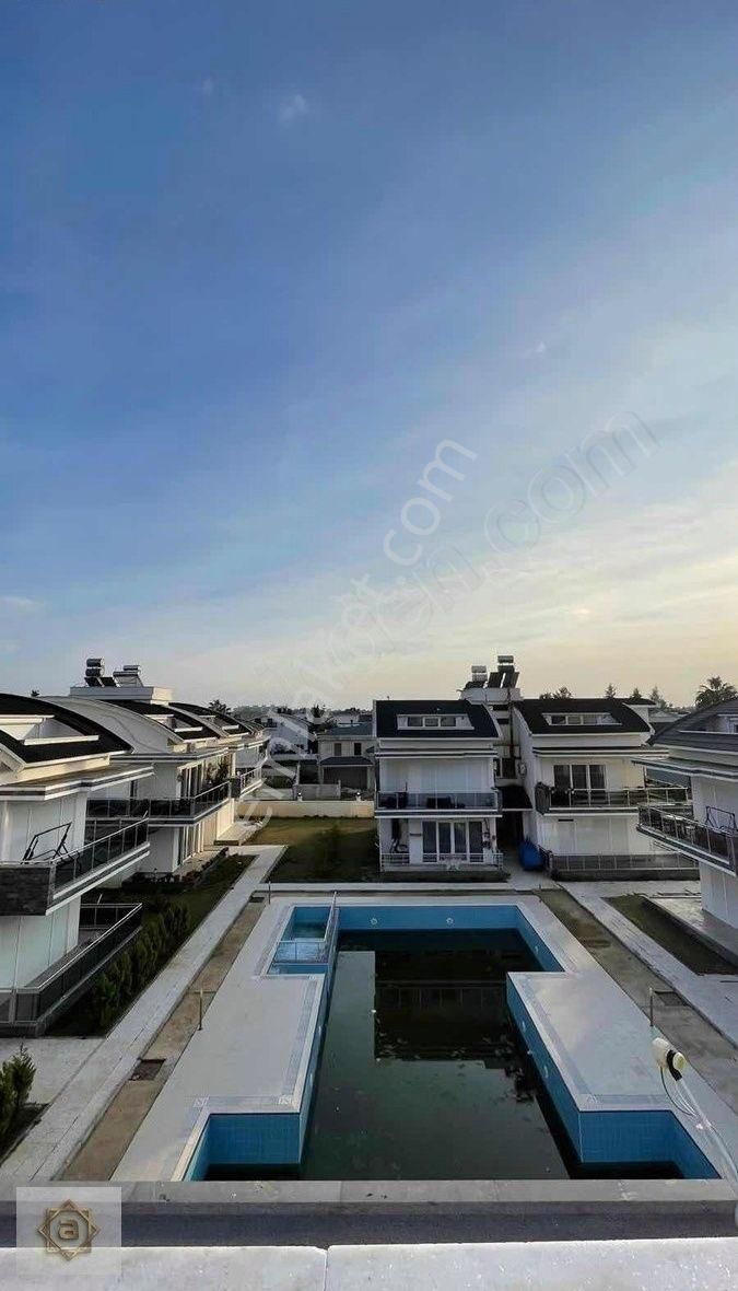 Belek'te Site İçerisinde Villa Tadında 3+1 Satılık Dublex Daire