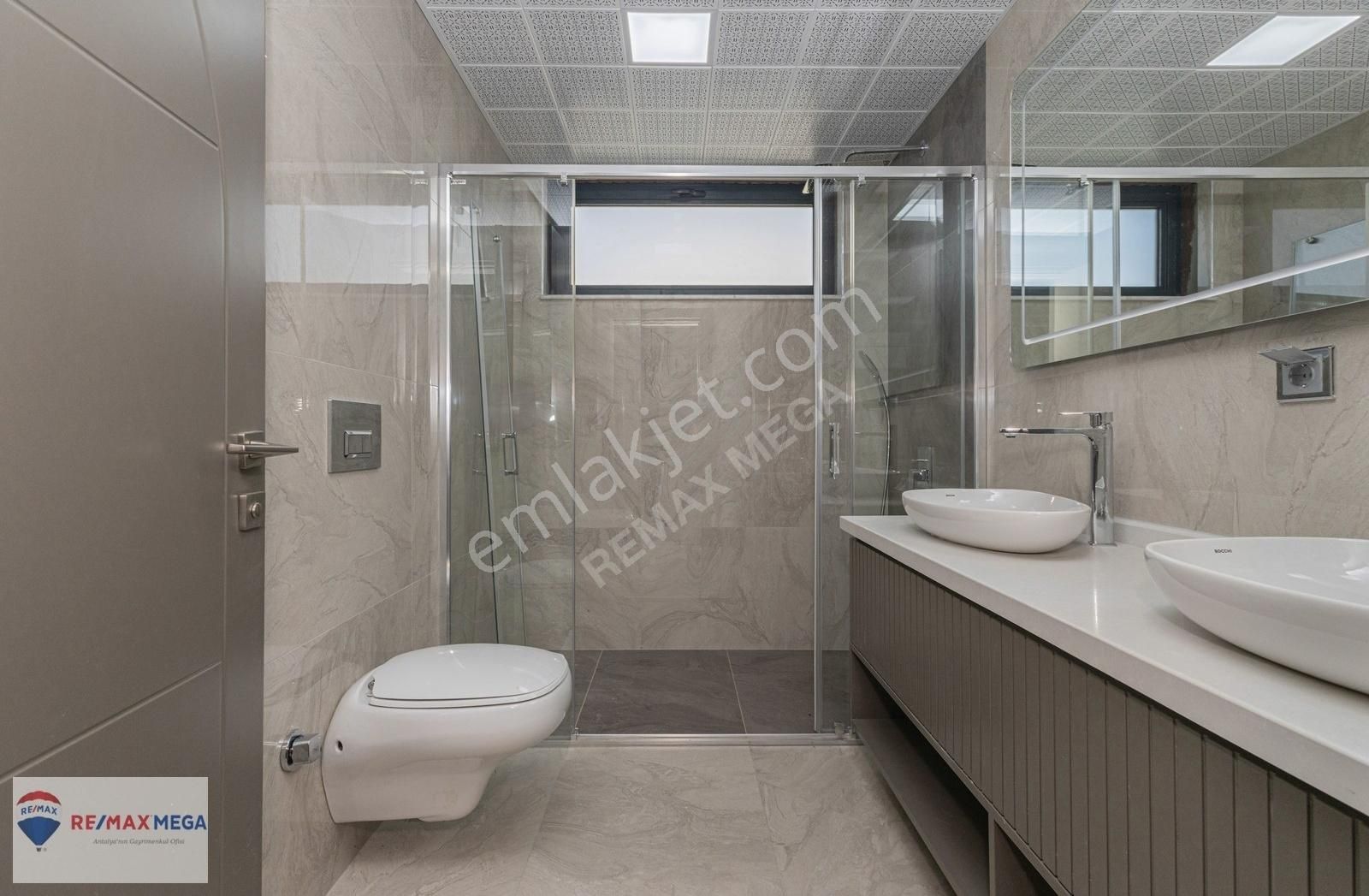 Döşemealtı Ağagölü'nde Ormanla İç İçe Modern Şık Villa - Görsel 17